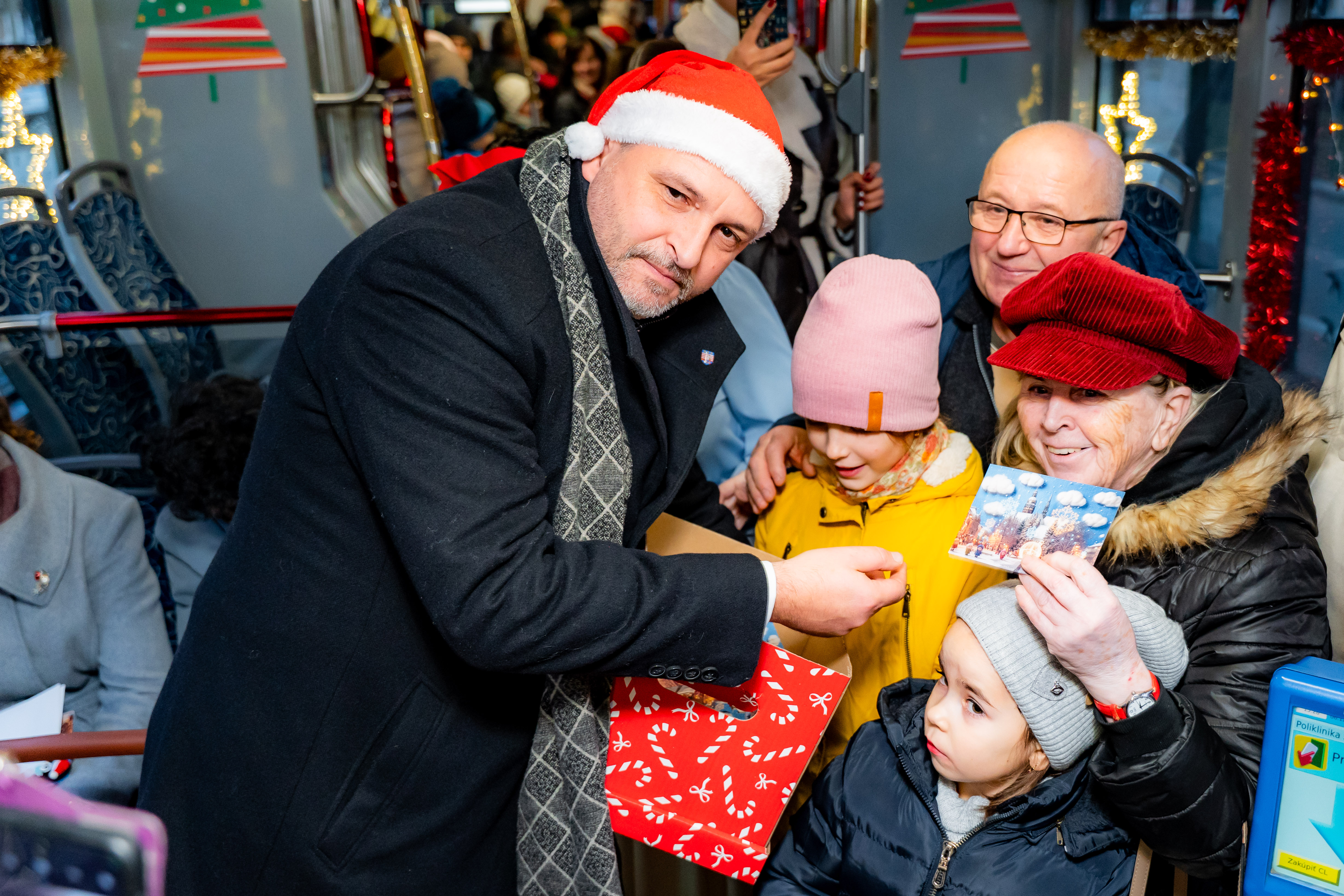 Mikulasska Elektricka -17